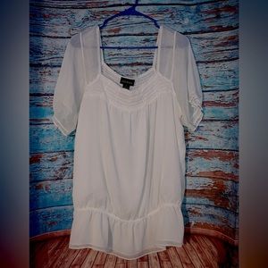 ⚜️’LANE BRYANT’WOMEN’S SHORT SLEEVED SEMI-SHEER BLOUSE⚜️